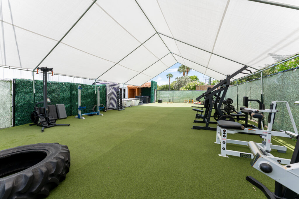 outdoor fitness club delray beach florida